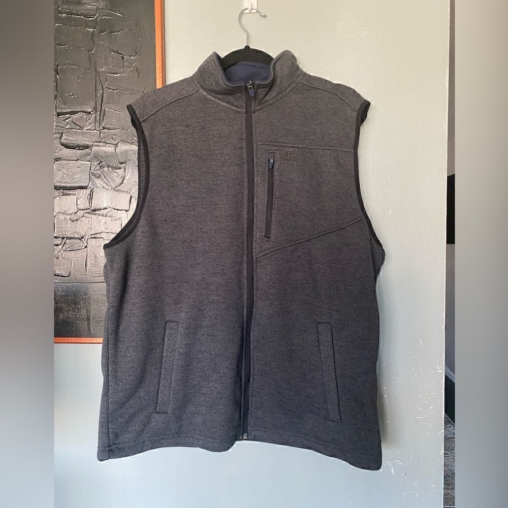 Izod Mens sleeveless sweater vest full zipper gray size large
